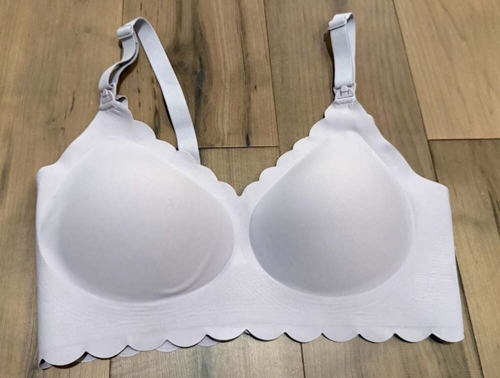 Unbranded Scalloped Edge Wireless Push-Up Bra Light Lavender Size M